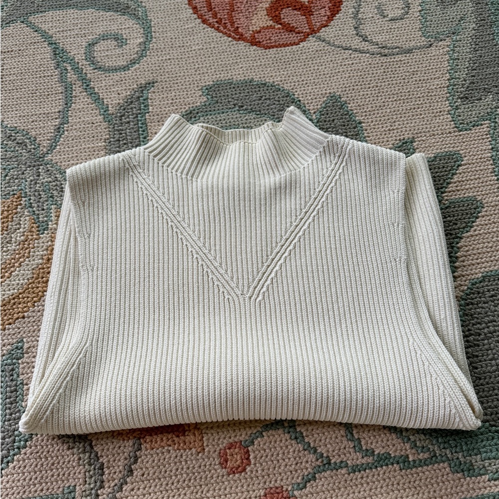 Brand new never worn sweater vest h&m